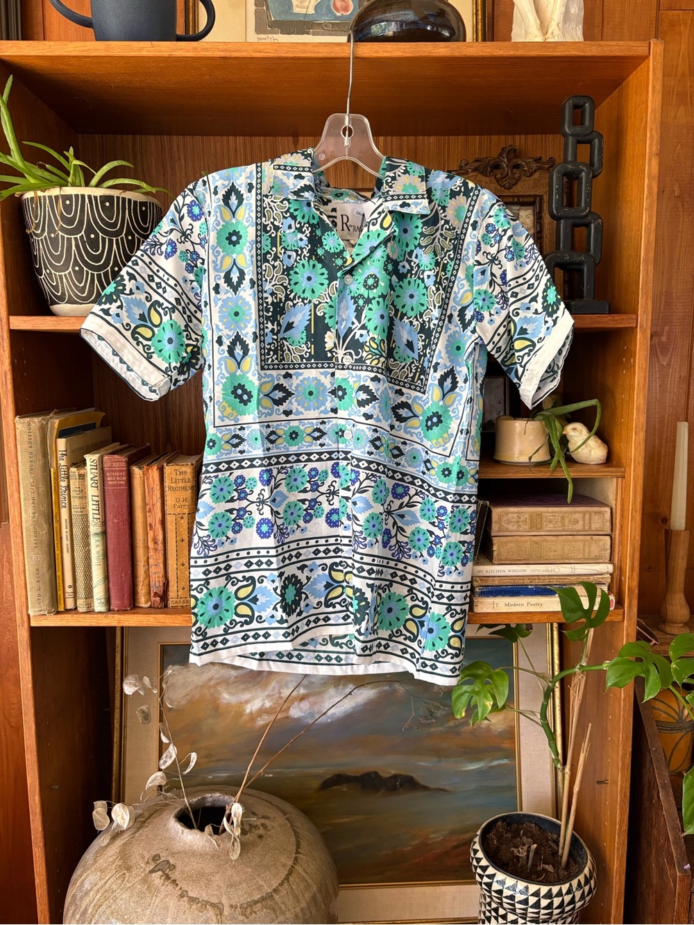 R by Raga Short Sleeve Button Up NWT L